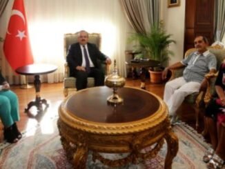 VALi HiKMET TAN BURSA VALiSi YAKUP CANBOLAT ZiYARETi ARZU TAN BAYRAKTUTAN