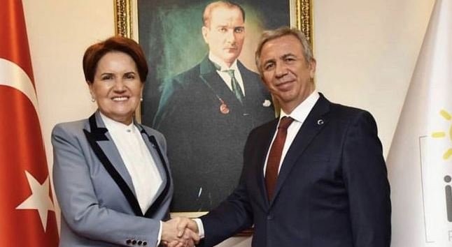 MERAL AKSENER VE MANSUR YAVAS MERAL AKSENER VE MANSUR YAVAS