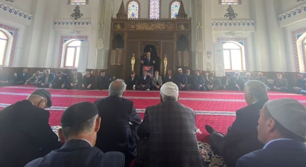 AK PARTi BURSA MiLLETVEKiLi MÜFiT AYDIN iNEGÖL'DE KAVGA EDEN MUŞLU iKi AiLEYi BARIŞTIRDI AK PARTi BURSA MiLLETVEKiLi MÜFiT AYDIN iNEGÖL'DE KAVGA EDEN MUŞLU iKi AiLEYi BARIŞTIRDI