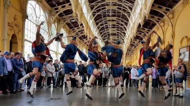 BURSA KILIÇ KALKAN EKiBi MOSKOVA KIZIL MEYDAN'DA FESTiVALE KATILIP GÖSTERi YAPACAK BURSA KILIÇ KALKAN EKiBi MOSKOVA KIZIL MEYDAN'DA FESTiVALE KATILIP GÖSTERi YAPACAK