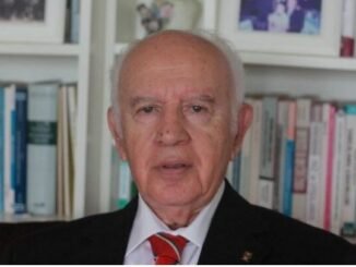 iSMAiL HAKKI SEZGiN