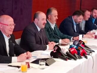 MUSTAFA VARANK DAVUT GÜRKAN ALİNUR AKTAŞ BASIN TOPLANTISI