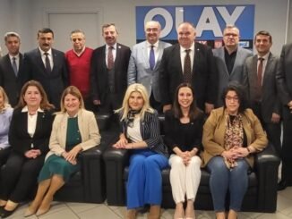 OLAY ZiYARETiNDE iYi PARTi ADAYLARI