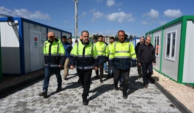 BÜYÜKŞEHiR BELEDiYE BAŞKANI ALiNUR AKTAŞ HATAY'DA ÇALIMALARDA BÜYÜKŞEHiR BELEDiYE BAŞKANI ALiNUR AKTAŞ HATAY'DA ÇALIMALARDA