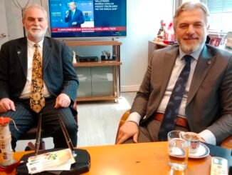 MEHMET ALTINÖZ VE YENiDEN REFAH iL BAŞKAN YARDIMCISI NiHAT ASLAN ZiYARETi