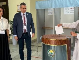 PROF DR FERHAT PiRiNÇÇi ÖZBEKiSTAN REFERANDUMU