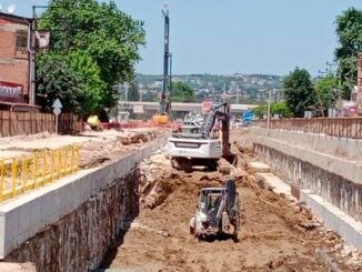 GEÇİT'TE ALTYAPI DEPLASESİ YILDIR BİTMEDİ