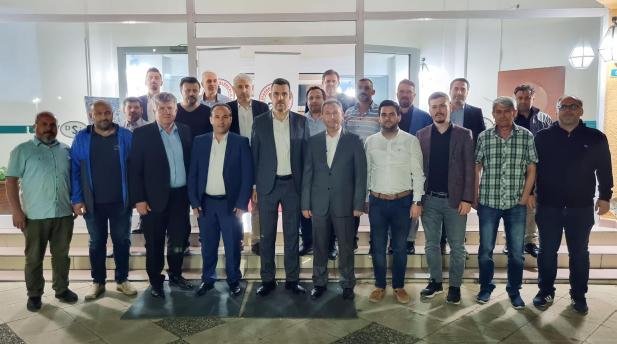 MUSTAFA ESGiN'E PAŞADER'DEN ÇALIŞMALARI iÇiN BAŞARI BELGESi (Case Conflict) MUSTAFA ESGiN'E PAŞADER'DEN ÇALIŞMALARI iÇiN BAŞARI BELGESi (Case Conflict)