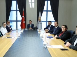 AK PARTİ GENEL SEKRETERİ FATİH ŞAHİN VE GENEL SEKRETER YARDIMCISI AHMET KILIÇ YENİ DÖNEM TOPLANTI