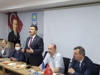 BURSA'DAN iYi PARTi YÖNETiMiNE KiM GiRER GENEL BAŞKAN YARDIMCISI OLUR MU