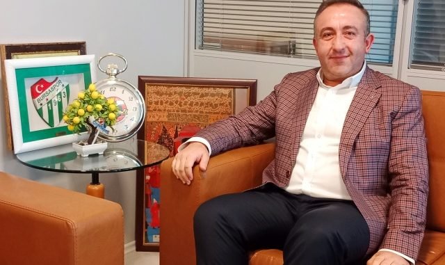AK PARTi OSMANGAZi iLÇE BAŞKANI UFUK ÇÖMEZ AK PARTi OSMANGAZi iLÇE BAŞKANI UFUK ÇÖMEZ