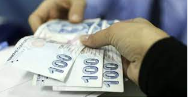 EMEKLİLER MAAŞ İSYANINDA TÜZDE ZAM MEMNUN ETMEDİ EMEKLİLER MAAŞ İSYANINDA TÜZDE ZAM MEMNUN ETMEDİ