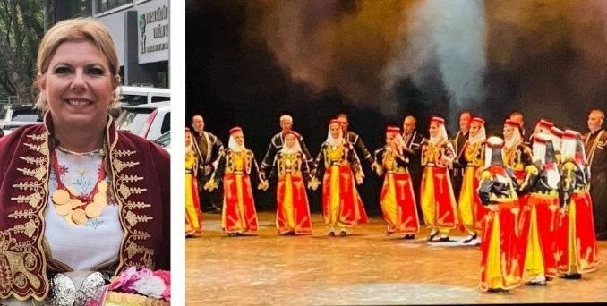 KEVSER ÖZTÜRK YIL SONRA SAHNEDE FOLKLOR GÖSTERiSiNE ÇIKTI KARAGÖZ HALK DANSLARI TOPLULUĞU KEVSER ÖZTÜRK YIL SONRA SAHNEDE FOLKLOR GÖSTERiSiNE ÇIKTI KARAGÖZ HALK DANSLARI TOPLULUĞU
