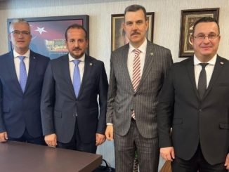 DR MUSTAFA ESGiN TBMM ZiYARETi