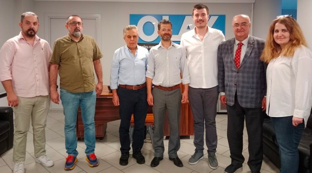 OLAY ZiYARETi CHP NiLÜFER iLÇE BAŞKANI ADAYI ÖZGÜR ŞAHiN VE EKiBi MEHMET ALi iNAN SELAMi ŞAHiN OLAY ZiYARETi CHP NiLÜFER iLÇE BAŞKANI ADAYI ÖZGÜR ŞAHiN VE EKiBi MEHMET ALi iNAN SELAMi ŞAHiN