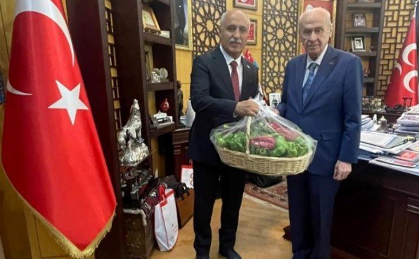 MHP GENEL BAŞKANI DEVLET BAHÇELi VE YENiŞEHiR BELEDiYE BAŞKANI DAVUT AYDIN MHP GENEL BAŞKANI DEVLET BAHÇELi VE YENiŞEHiR BELEDiYE BAŞKANI DAVUT AYDIN