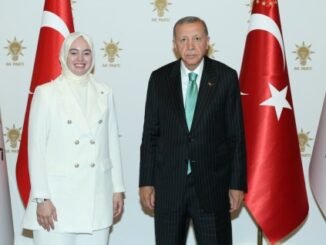 CUMHURBAŞKANI RECEP TAYYiP ERDOĞAN VE AK PARTi iL KADIN KOLLARI BAŞKANI AV iMREN ÇAVUŞOĞLU