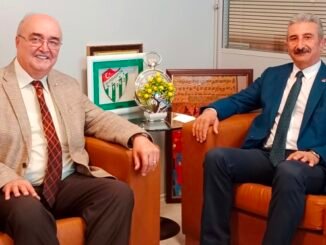 NiHAT YEŞiLTAŞ YENi DÖNEMDE CHP'NiN SiYASET TARZININ NASIL OLACAĞINI AÇIKLADI