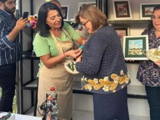 ELİF KAMACI EFE VE GAZİANTEP BÜYÜKŞEHİR BELEDİYE BAŞKANI FATMA ŞAHİN