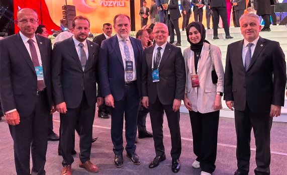 AK PARTİ KURULTAYI BÜŞRA KOYUNCU ÖNDER MATLI AK PARTİ KURULTAYI BÜŞRA KOYUNCU ÖNDER MATLI