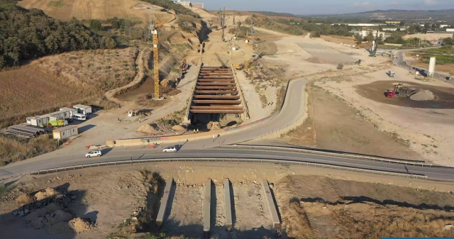 HIZLI TREN GELDiĞiNDE BALAT BADEMLi YOLU NEREDEN GEÇECEK HIZLI TREN GELDiĞiNDE BALAT BADEMLi YOLU NEREDEN GEÇECEK