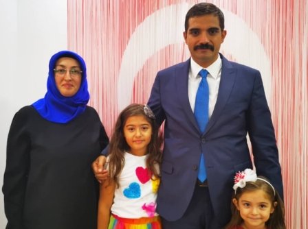 AYŞE ATEŞ SiNAN ATEŞ VE ÇOCUKLARI AYŞE ATEŞ SiNAN ATEŞ VE ÇOCUKLARI