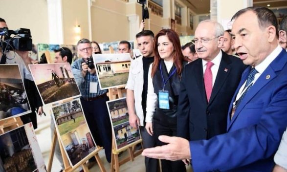KEMAL DEMiREL SERGi AÇILIŞINDA KEMAL KILIÇDAROĞLU iLE KEMAL DEMiREL SERGi AÇILIŞINDA KEMAL KILIÇDAROĞLU iLE