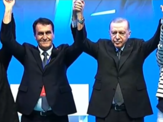 CUMHURBAŞKANI RECEP TAYYiP ERDOĞAN MUSTAFA DÜNDAR VE AiLESi