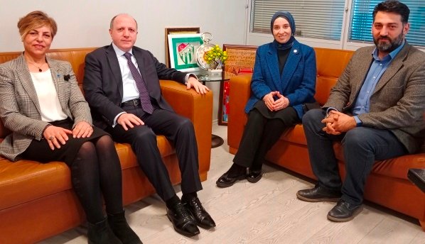 DEVA PARTiSi GENEL BAŞKAN YARDIMCISI ELiF ESEN BURSA iL BAŞKANI TAYFUN ÖZTÜRK FATiH ACAR DEVA MUDANYA ADAYI MiNE NORŞON DEVA PARTiSi GENEL BAŞKAN YARDIMCISI ELiF ESEN BURSA iL BAŞKANI TAYFUN ÖZTÜRK FATiH ACAR DEVA MUDANYA ADAYI MiNE NORŞON