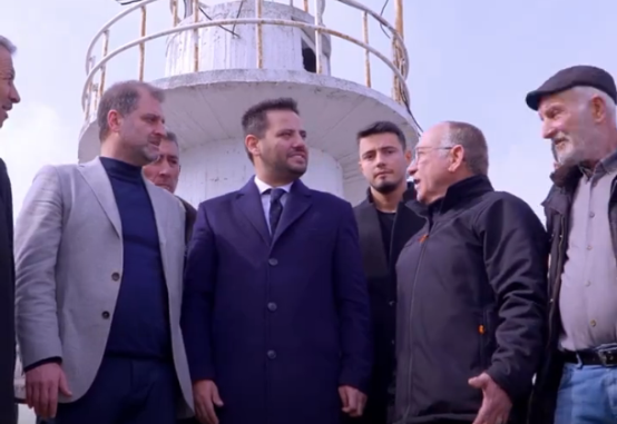 AK PARTi MUDANYA ADAYI GÖKHAN DiNÇER GÜZELYALI BALIKÇILAR KOOPERATiFi BAŞKANI SADi SAYDAM AK PARTi MUDANYA ADAYI GÖKHAN DiNÇER GÜZELYALI BALIKÇILAR KOOPERATiFi BAŞKANI SADi SAYDAM