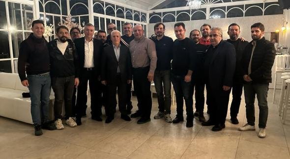 DEMOKRAT GENÇLER BÜYÜKŞEHiR'DE MUSTAFA BOZBEY OSMANGAZi'DE ERKAN AYDIN'A DESTEK AÇIKLADI DEMOKRAT GENÇLER BÜYÜKŞEHiR'DE MUSTAFA BOZBEY OSMANGAZi'DE ERKAN AYDIN'A DESTEK AÇIKLADI