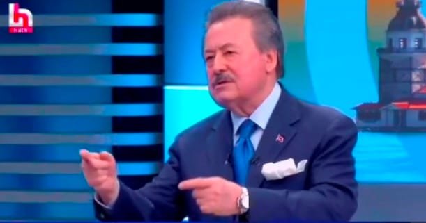1 CAViT ÇAĞLAR SiYASETE MESAJ VERDi