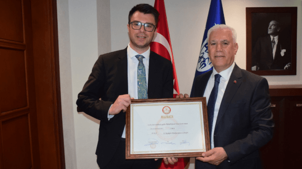 3 BÜYÜKŞEHiR BELEDiYESi'NDE KÜLTÜR A.Ş. GENEL MÜDÜRÜ YANKI iÇÖZ OLDU
