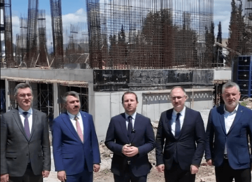 1 AK PARTİ BURSA MİLLETVEKİLİ AHMET KILIÇ, OKTAY YILMAZİ PROF. DR. SÜLEYMAN ŞAHİN, PROF. DR. NACİ ÇAĞLAR, İRFAN AKKAYA