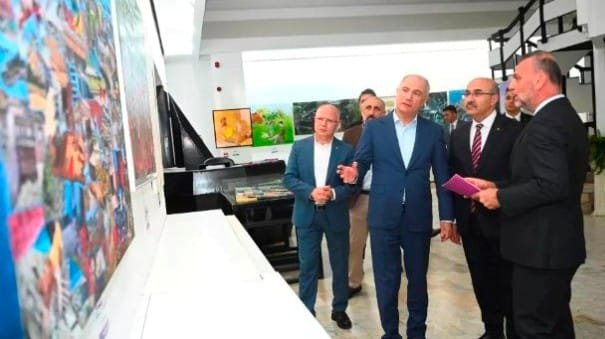 6 EFKAN ALA SERGi GEZDi