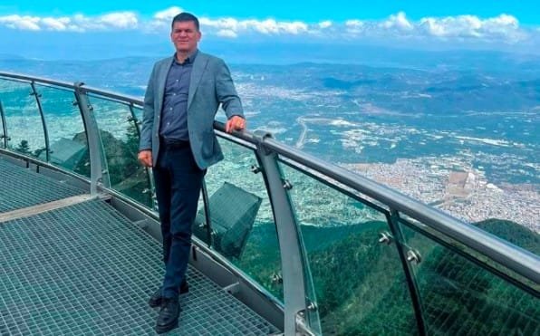 4 BÜYÜKŞEHİR BELEDİYESİ GENEL SEKRETERİ DOÇ. DR. ERGÜL HALİSDEMİR