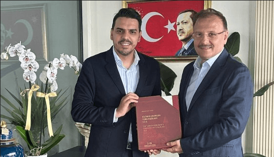 6 HAKAN ÇAVUŞOĞLU VE ABDULLAH EREN