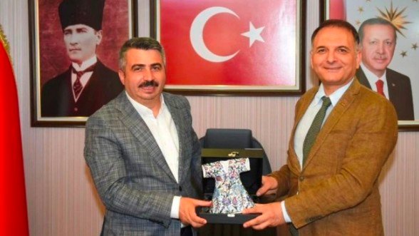 3 YILDIRIM BELEDİYE BAŞKANI OKTAY YILMAZ VE TÜRSAB BAŞKANI MURAT SARAÇOĞLU