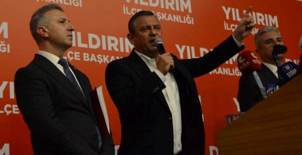 5 CHP GENEL BAŞKANI ÖZGÜR ÖZEL, CHP iL BAŞKANI NiHAT YEŞiLTAŞ, CHP YILDIRIM iLÇE BAŞKANI iLHAMi GÜN