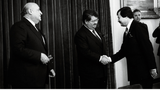 5 TURGUT ÖZAL, SÜLEYMAN DEMİREL VE CAVİT ÇAĞLAR