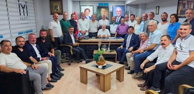 6 iYi PARTi'DE GENEL BAŞKAN MUSAVAT DERViŞOĞLU HAZIRLIĞI