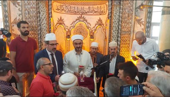 2 MURADiYE CAMii SAKAL-I ŞERiF, BURSA iL MÜFTÜSÜ YAVUZ SELiM KARABAYIR