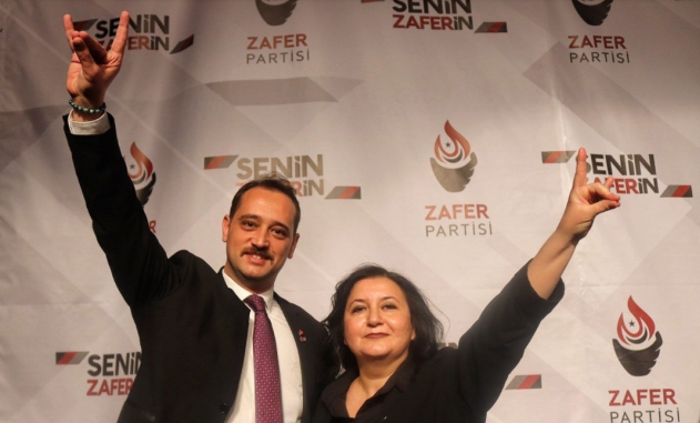 4 ZAFER PARTiSi IŞIL ESGiN
