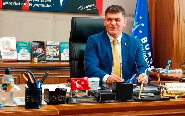 5 BÜYÜKŞEHİR BELEDİYESİ GENEL SEKRETERİ DOÇ. DR. ERGÜL HALİSÇELİK