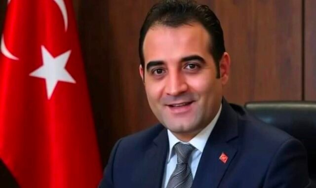 6 SERDAR OKUYUCU