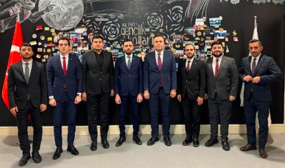 5 AK PARTi iLÇE GENÇLiK KOLLARI ATAMALARI BAŞLADI, YILDIRIM iLÇCE GENÇLiK KOLU BAŞKANI ERAY ÖZDEMiR OLDU