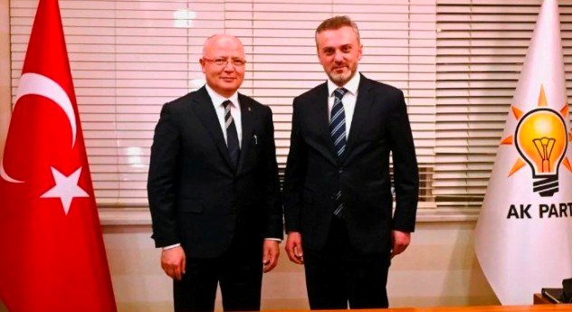 3 AK PARTi TEŞKiLAT BAŞKANI ERKAN KANDEMiR VE iL BAŞKANI DAVUT GÜRKAN