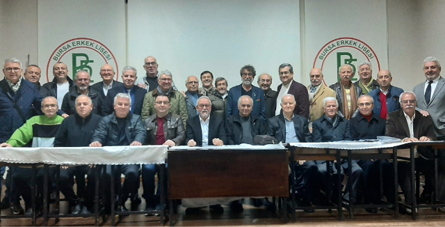 6 BURSA ERKEK LİSESİ MEZINLARI DERNEĞİ BELDER KONGRE YAPTI