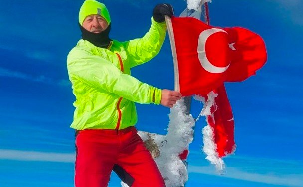 6 YÜKSEL ESEN ULUDAĞ ZİRVESİNE 40. TIRMANIŞ