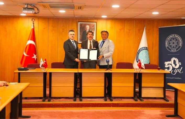 2 BUÜ, BTÜ, BURSA KENT KONSEYİ KAMUSAL BİNALARIN VERİMLİ KULLANILMASI ORTAK ÇALIŞMASI